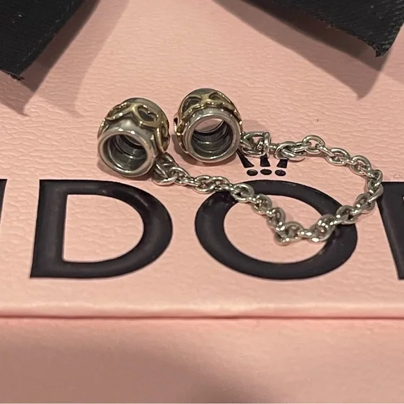 Pandora Two Tone Heart Safety Chain - Picture 7 of 8